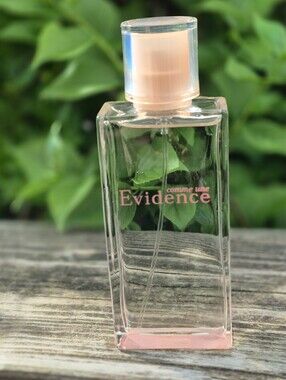 Yves Rocher Comme Une Evidence Perfume 50ml Minus A Bit Used